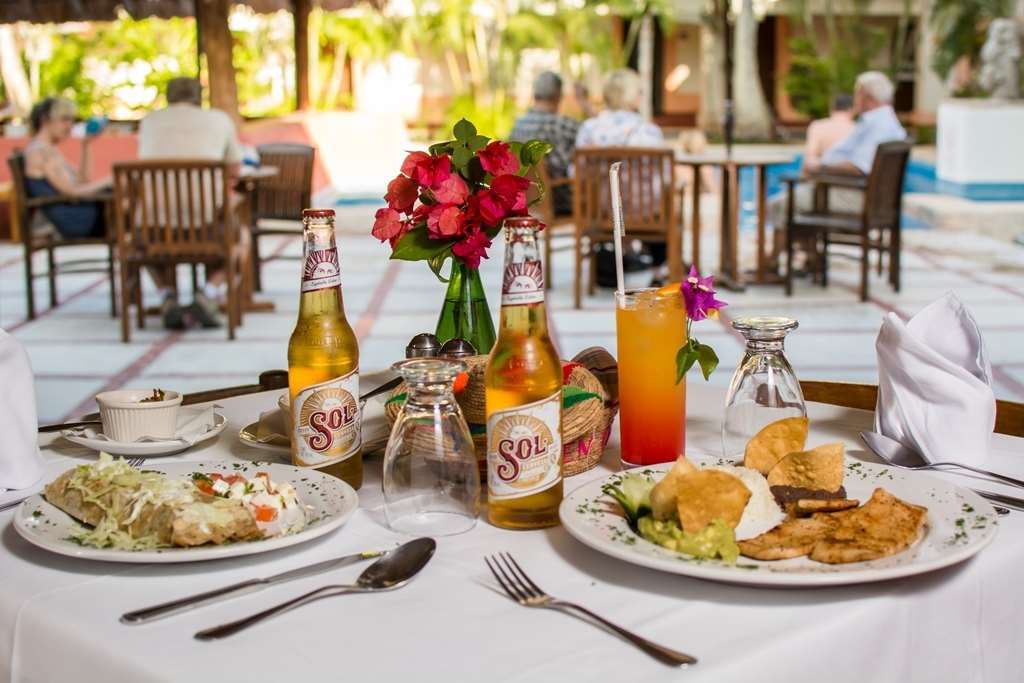 Villas Arqueologicas Chichén-Itzá Restaurace fotografie